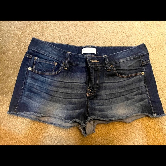 Express Jean shorts (dark) size 8 - Picture 1 of 2